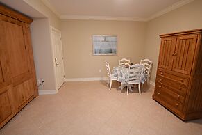 Escapes To The Shores