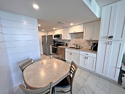 Gulf Shores Surf & Racquet Club