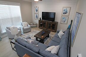 White Sands at Parks Edge