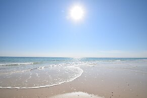 Pelican's Rest Beach House