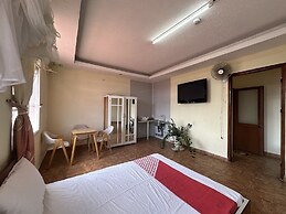 OYO 1232 Pon Pon Hostel