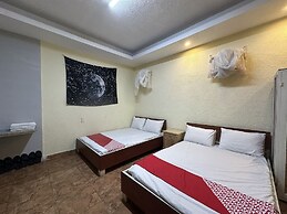 OYO 1232 Pon Pon Hostel