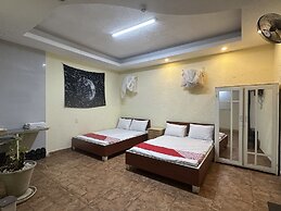 OYO 1232 Pon Pon Hostel