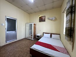 OYO 1232 Pon Pon Hostel