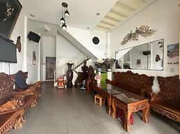 OYO 1233 Yen Quyen Hotel