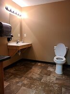 Legacy Lakeside Resort