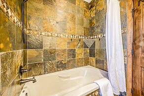 Inuksuk Lodge 4800 sq ft of Excellence