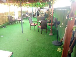 D'ISLAND HOTEL & CLUB