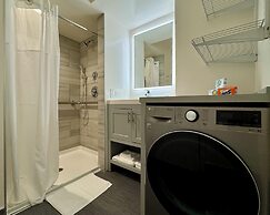 The Gem Museum Suites