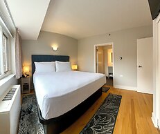 The Gem Museum Suites