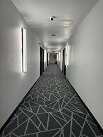 Road House Hotel & RV Park