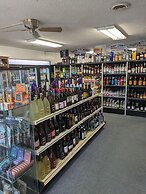 Paradise Falls Motel &  Liquor LLC