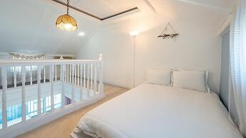 Taean Anmyeondo Hwangdo Ilmare Pension