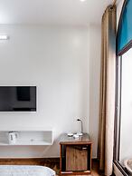 Phuong Nam Luxury Hotel Long Bien