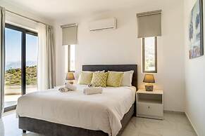 Joy of the Sea Villa