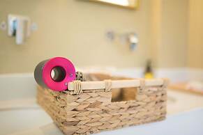 yuanshan forest  Rustic Luxury Inn