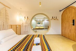 yuanshan forest  Rustic Luxury Inn