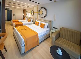 Elysian Airport Hotel