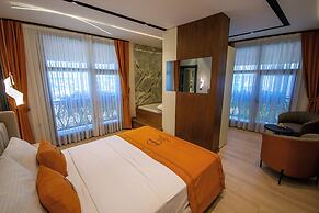 Elysian Airport Hotel