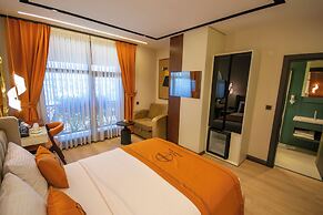 Elysian Airport Hotel