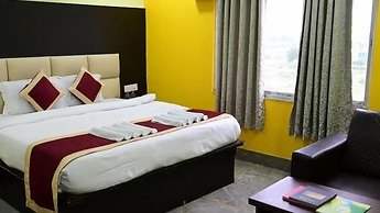 Goroomgo Hotel Coral Suites Puri
