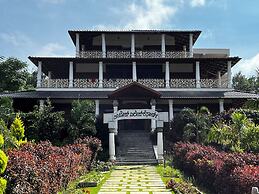 Vintage Village Resort & Spa