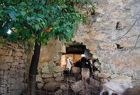 Glikanisos House Nipos - Ideal for Hikers and Families 2bd, 6pl, 10min