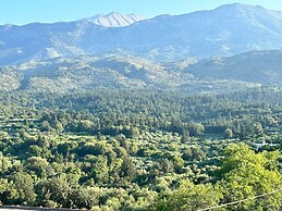 Glikanisos House Nipos - Ideal for Hikers and Families 2bd, 6pl, 10min