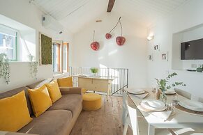 The Green Nest by Lake Como