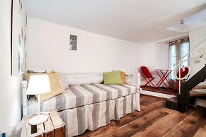 The Green Nest by Lake Como