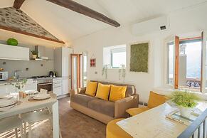 The Green Nest by Lake Como