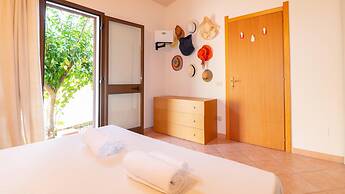 La Casa Delle Rose in Santa Caterina di Pittinuri