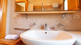 La Casa Delle Rose in Santa Caterina di Pittinuri