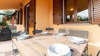 La Casa Delle Rose in Santa Caterina di Pittinuri