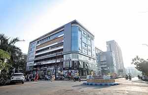 HOTEL THE PARKER INN By KBNT GROUP