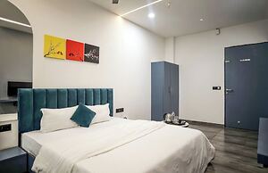 HOTEL THE PARKER INN By KBNT GROUP