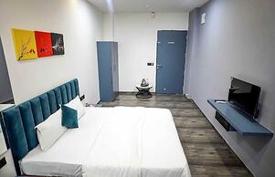 HOTEL THE PARKER INN By KBNT GROUP