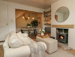 Stag Cottage