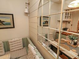 Stag Cottage