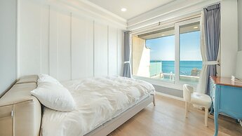 Gyeongju Blue21 Poolvilla Pension