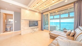 Gyeongju Blue21 Poolvilla Pension