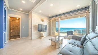 Gyeongju Blue21 Poolvilla Pension