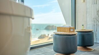 Gyeongju Blue21 Poolvilla Pension