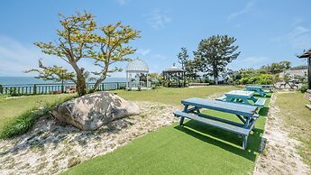 Gyeongju Blue21 Poolvilla Pension