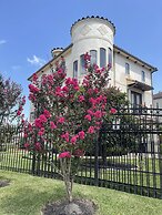 BIZI near Galleria Mall