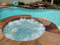 BIZI near Galleria Mall