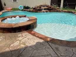 BIZI near Galleria Mall