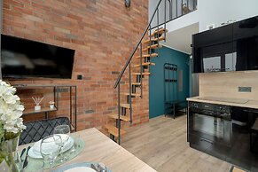 Loft Antresola&balkon Poznań by Renters