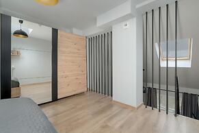 Loft Antresola&balkon Poznań by Renters