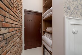 One Bedroom Air Conditioning by Renters